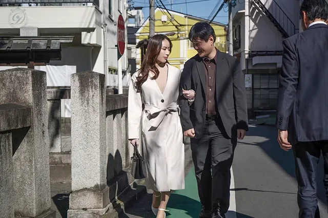 「ふうか、今年も給料上が… 私は夫の上司に中出しされています―。 桜坂ふうか
