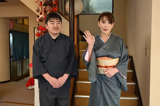 最高のおもてなしで客を接… 温泉女将の超絶濃厚エロ接待