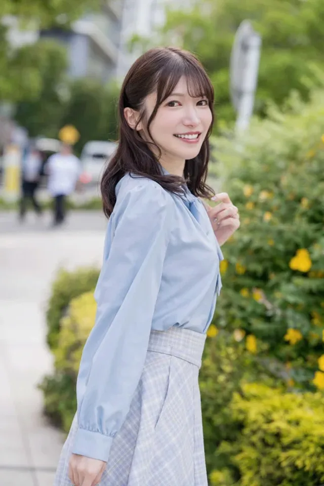 100％本物ナマ膣射精の… E★人妻DX るうさん