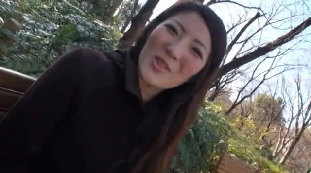 極上のカラダを持て余す若… 平凡な奥さん（初めての浮気で狂ってしまう巨乳奥さん）