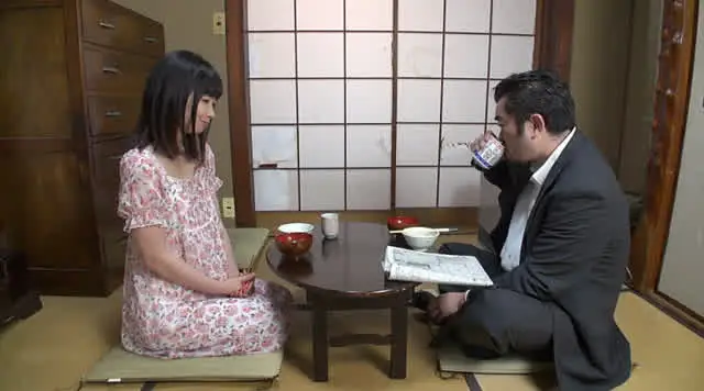 旦那の勃起しない夜の生活… 近所の奥さんがスケベで色っぽいぜ、俺が悦ばしてやるぜ