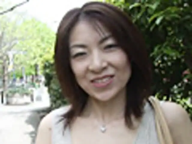 某タレント女医にチョイ似… 普通の主婦 桜井咲子
