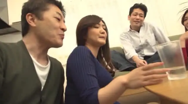 妻の会社の飲み会ビデオを… 飲み会で録画された旦那の知らない妻のお宝セックス