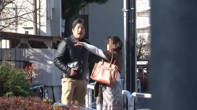 男の見果てぬ夢…団地妻と… 団地妻はポルノ映画のようにすぐヤラせてくれるのか？2