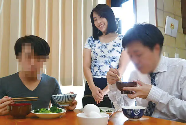 兄貴の嫁さんはすごく綺麗… 【官能】兄嫁と弟の生々しい浮気SEX180分