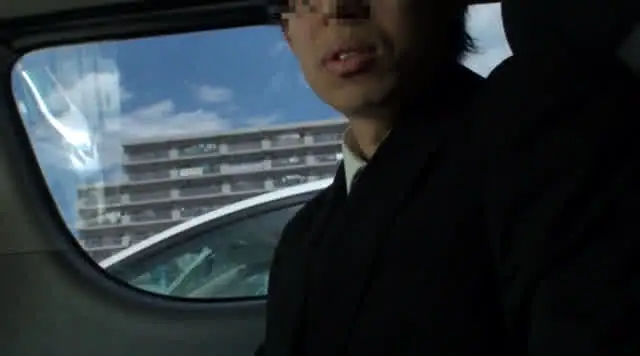 とある日、一通のメールが… 僕の知らない妻を見たくて…01