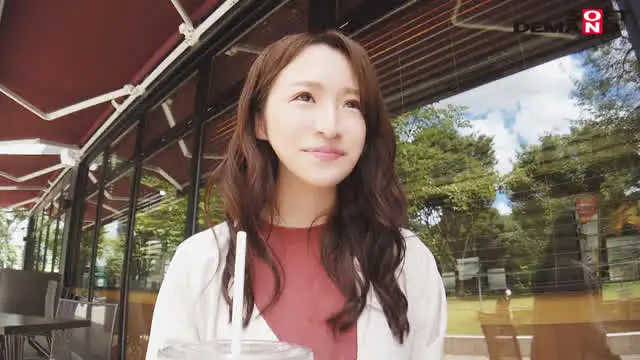 地方特有の固い家柄の小料… 大槻りょう 28歳 AV DEBUT