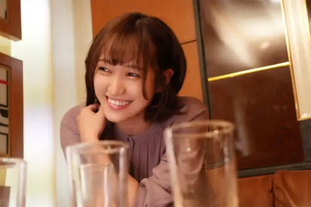 結婚している事を隠すタイ… 人妻ナンパ 週末金曜日の夜、人妻さんが帰宅中にAV出演