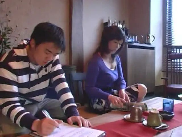 息子の宏彰は東京の大学に… 母子交尾 【内房富津路】