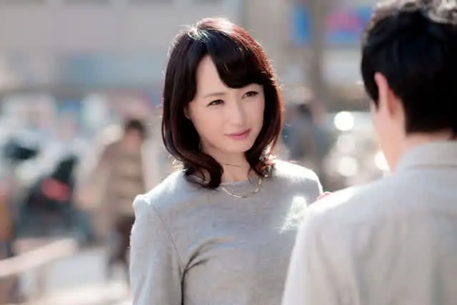経験豊富な大人女性。それ… 厳選！極美味熟女ナンパ Vol.1