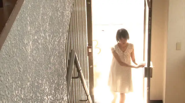 近所に住む嫁のママ友達に… 嫁のママ友に手を出したら淫れイキする早漏妻だった