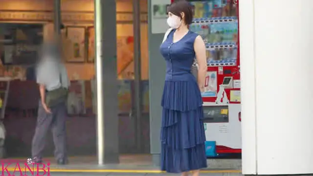 上品な奥様がスパンキング… ひとづまハメ撮りサーキュレーション 15