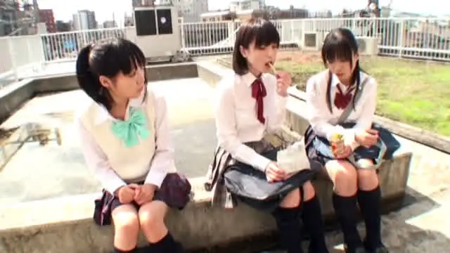 幼なじみの愛とありさ。周… 少女嫉妬レズ～幼なじみの美乳いじめ～