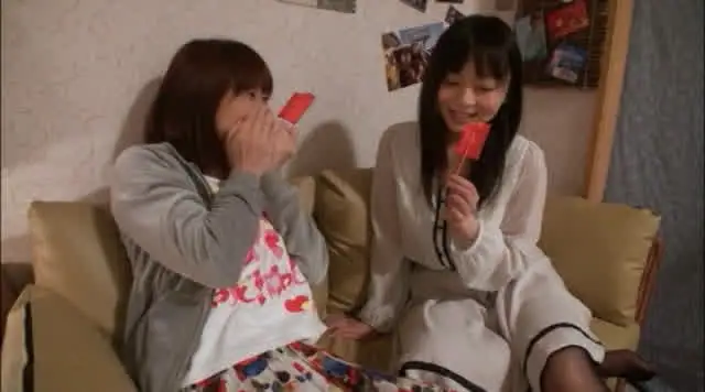 人妻に突然キスされ強引に… Girls Talk022 人妻が女子大生を愛するとき…