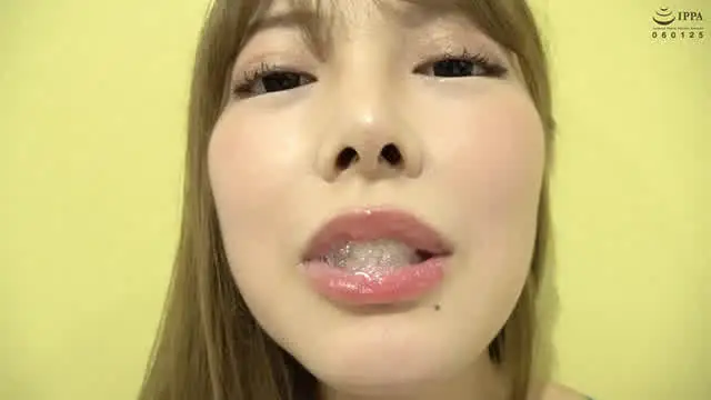 大人気女優、蘭々チャンの… 蘭々チャンのタコチューでM男の鼻突っ込みプレイ！