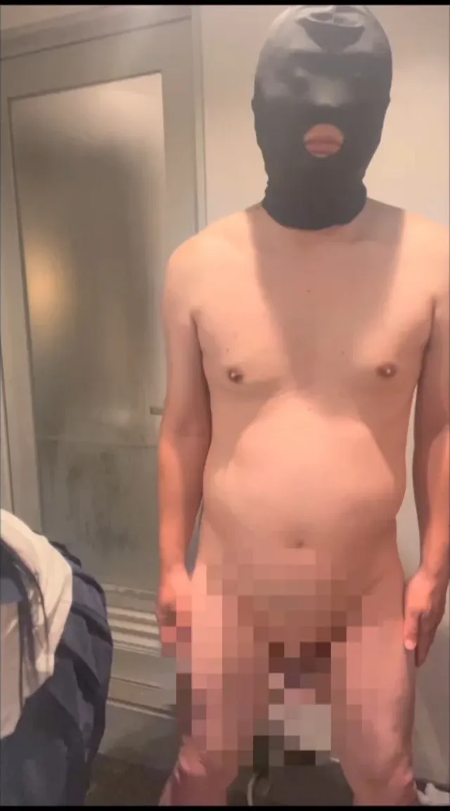 潮吹きするまで終わらない… 潮吹きするまで終わらない、、、悶絶手コキ！