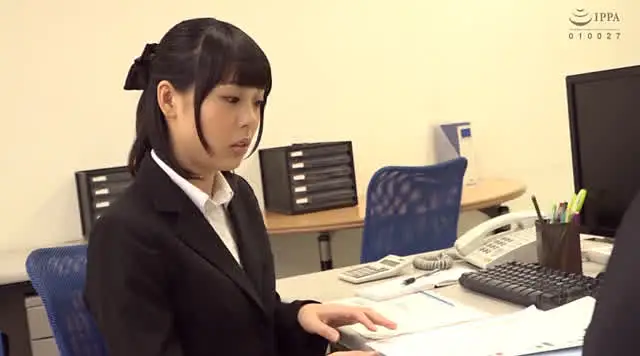 意地悪な先輩にこき使われ… 新入社員の陰湿な復讐 七海ゆあ