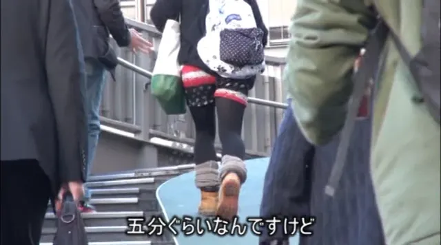 半生！半ゴム！確信犯的ナ… 人妻ナンパ中出し ゴムが破けちゃって…5