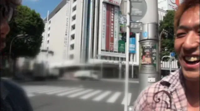 男の永遠の憧れミニスカ女… ミニスカ素人がデカちんに大コーフン！！ 渋谷編