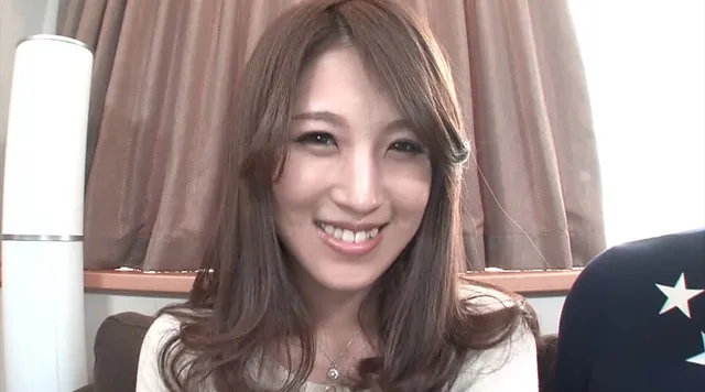 夫の精子も飲んだことのな… 夫に内緒で他人棒SEX パイパン保育士 めぐみさん