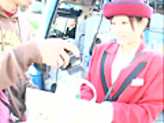 元SOD女子社員の目撃情… 元SOD美人女子社員を勤務中に失禁するまでイタズラ