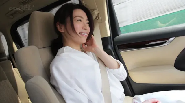 非日常的な興奮を求めた中… 中村唯 42歳 最終章 真正中出しの旅