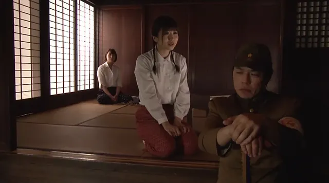疎開した女性徒3人が戦争… 昭和女のエレジー 全裸羞恥・女教師1943