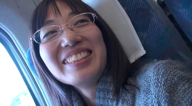 湯に揺れ、恋に揺れる、人… 人妻湯恋旅行100 anniversary［前篇］