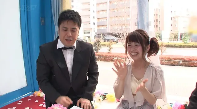 結婚式終りのパーティード… マジックミラー号 生まれて初めて3Pセックスへ！