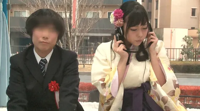 おかげ様で年に一度の大好… マジックミラー号 友達同士の男女が初乗車！3