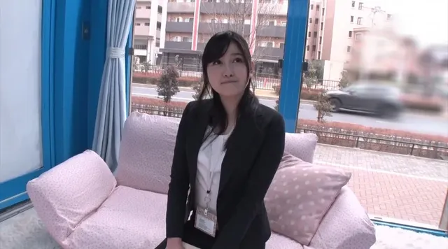 まだスーツを着こなせてい… マジックミラー号 童貞くんを赤面筆おろし！8