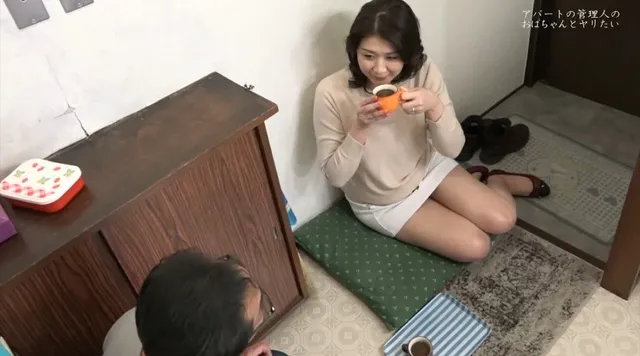 築年数の古いアパートに住… 面倒見が良すぎるアパートの管理人のおばちゃん3