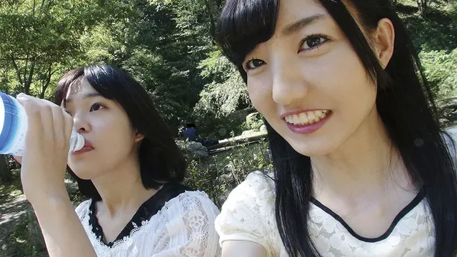 「キスしてると息遣いが良… 女子旅007