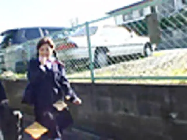 言葉巧みに部屋におびき寄… ○○生通学路痴○ 催○Ver.