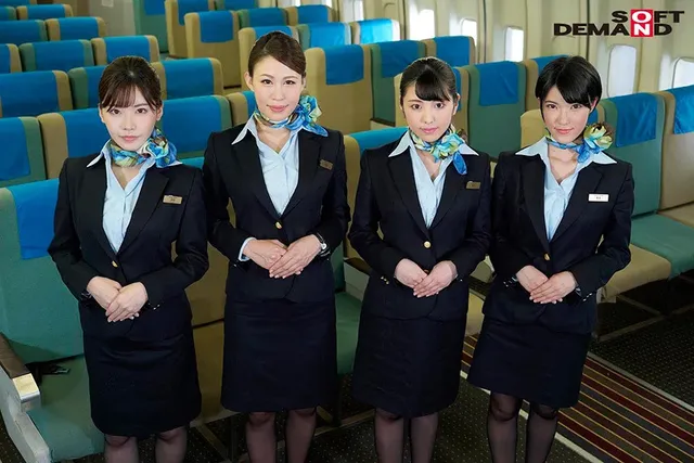大好評につき中出し便が2… 「制服・下着・全裸」 またがりオマ○コ航空12