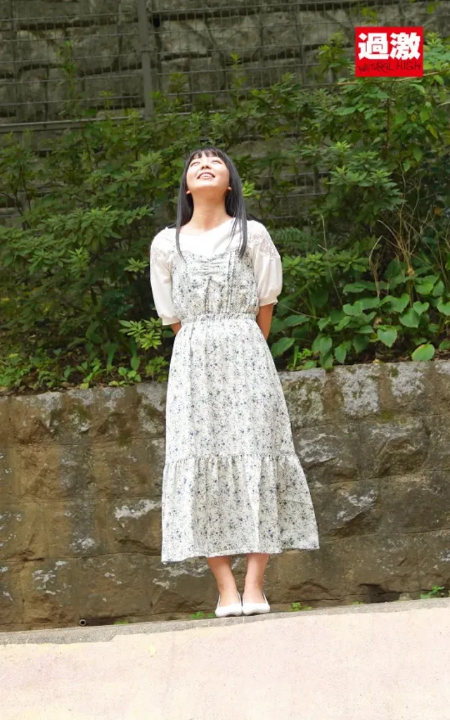 泉りおんがプライベートで… 極限アナル解禁 浣腸噴射！連続イカセ！ 泉りおん