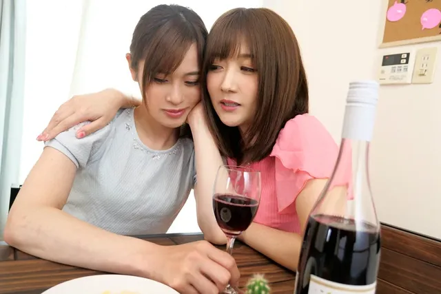 大学の先輩と長い交際を経… 夫の妹に恋した私 レズ解禁 神咲まい