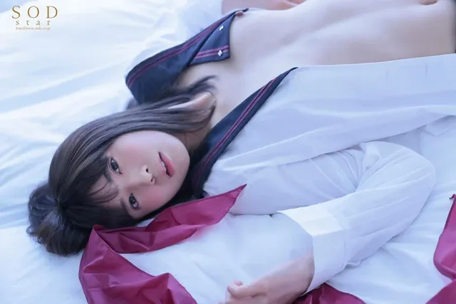 本当の性の悦びをまだ知ら… 制服美少女とずっぽり性交 朝比奈ななせ