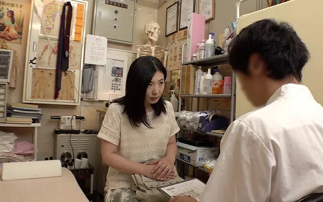 雌豚が多い中、こういう清… 鍼灸院すどう○撮り下ろし お美しく敏感な奥さんだこと