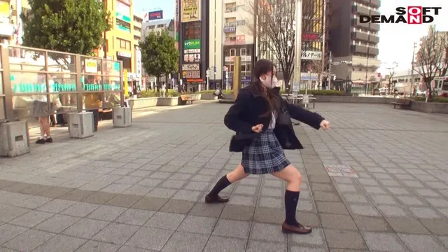 空手で全国1位になったこ… 羽月うららさん 授業サボってAVデビュー