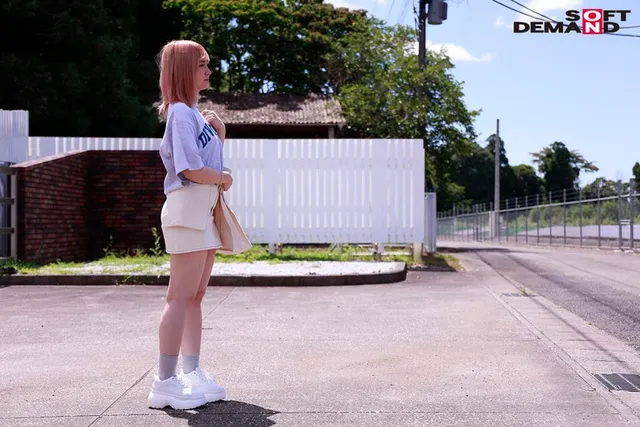 「コスプレしてカーセック… ケモケモ蓮（19歳） 学校帰りに精子イン！