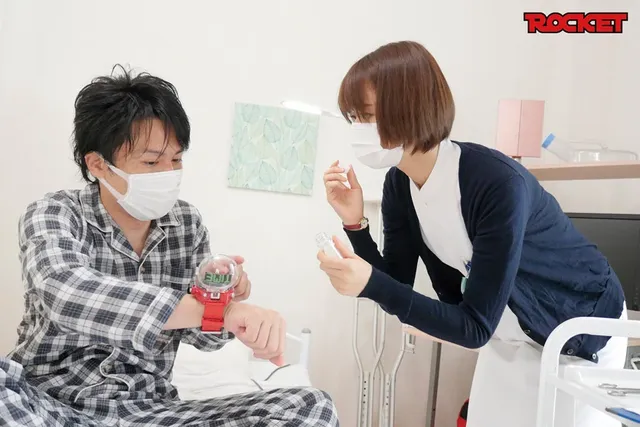 小悪魔的なお顔にスレンダ… 月乃ルナの時間よ止まれ！病院編