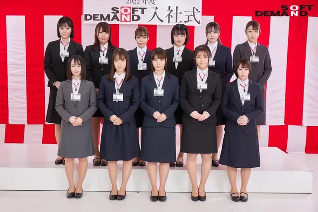【桜咲ク！今年も豊作特大… SOD女子社員2022年度全裸入社式