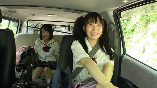 可愛いすぎるセフレ姉妹と… ちっぱい美少女2人と学校さぼってSEXヤリまくり温泉旅行