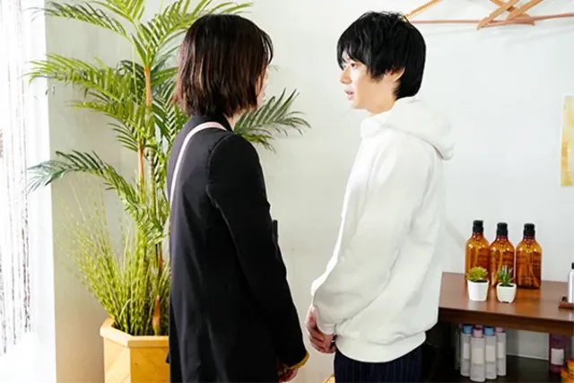 トップスタイリストの公佳… ノックアウト