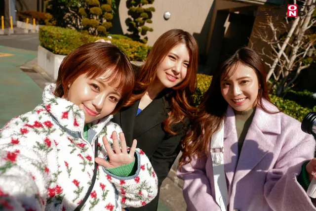 皆さんは、ウーバーM男を… 一晩を使い果たし3人のドスケベ痴女達が、絞りまくる！