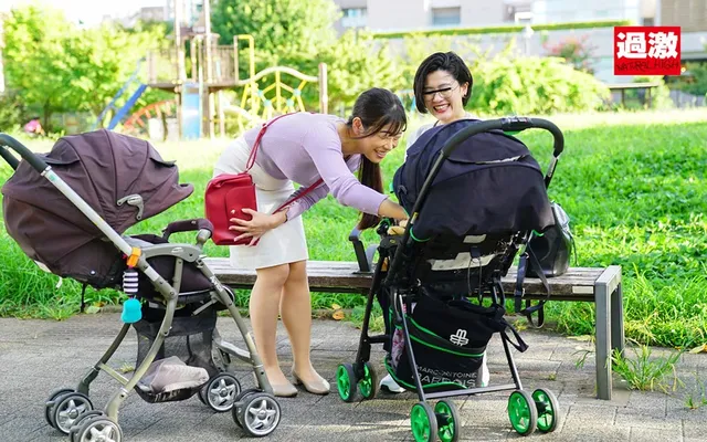 昼下がりの公園で出会った… 痙攣が止まらないベビーカー妻11 むちむち清楚妻