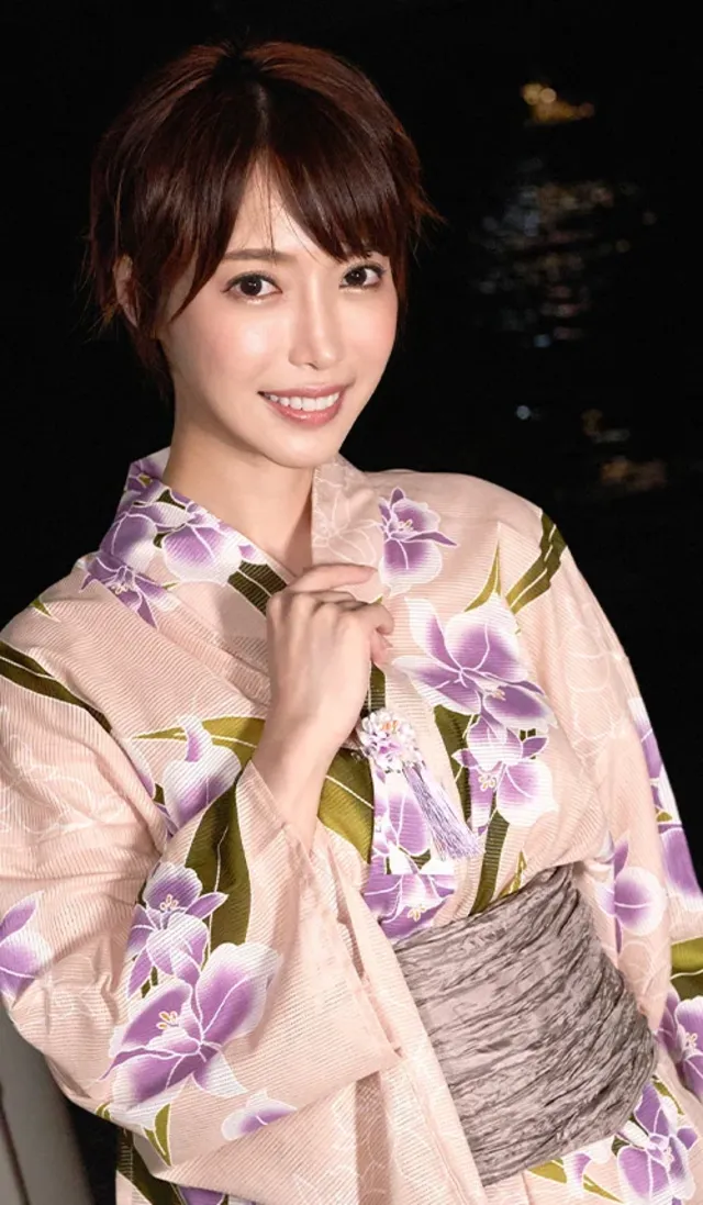みおさん。都内在住。お互… 【奥様お借りします】究極神ボディの美人妻
