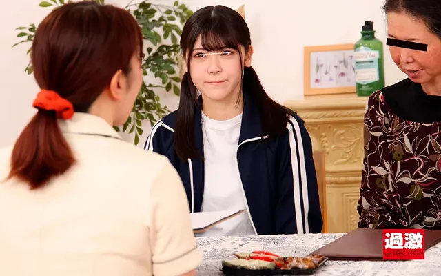 母親と来店したのはダンス… ちびっこ拘束激イカセ悪徳エステ5 イキまくったポニテ娘