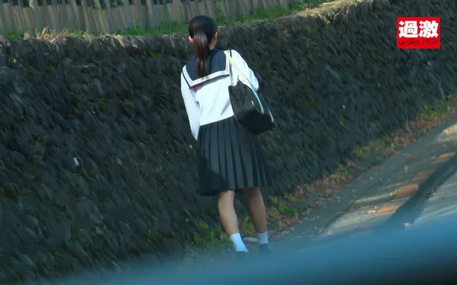 人里離れた田舎道で下校途… 下校少女連れ去り○禁ガンギマリ肉便器 童顔美巨乳